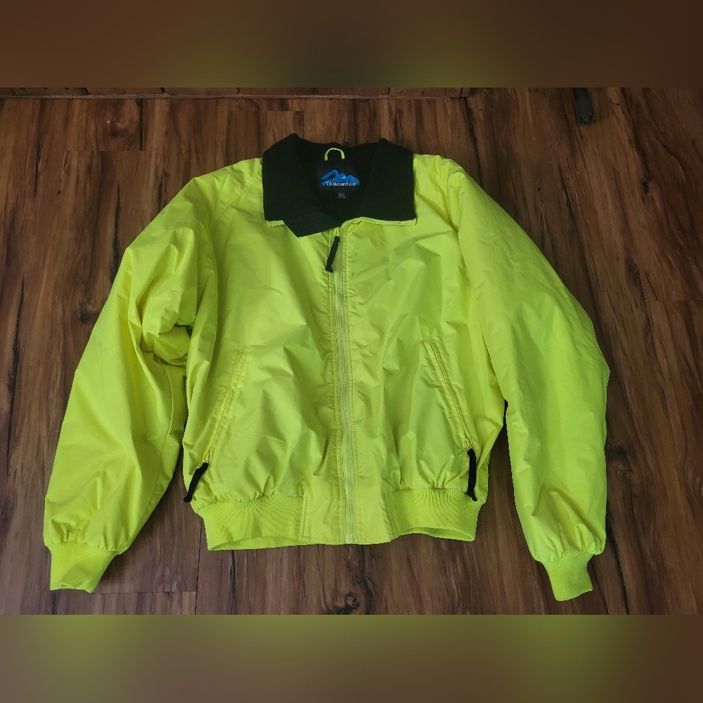 Mens Size Large Tri-Mountain Winter Coat, Rain Coat,Flourescent,Neon, 100% Nylon